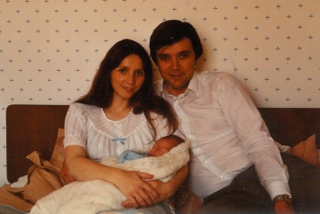 Pat, Steve and newborn Richard